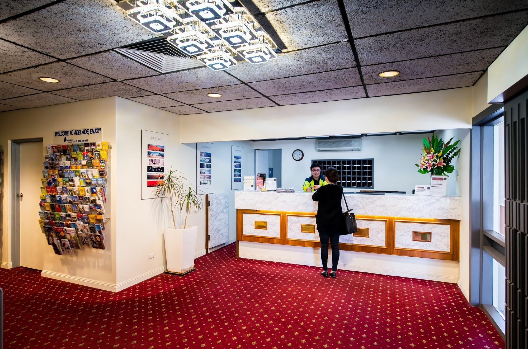 Adelaide Granada Motor Inn Exteriör bild
